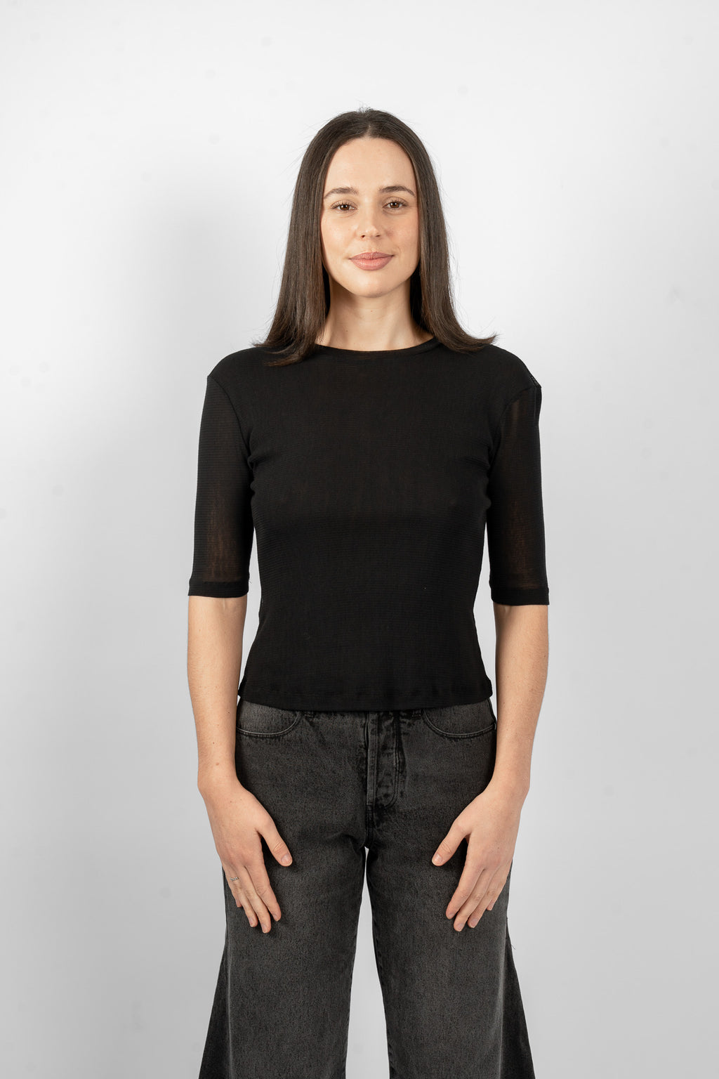 MEADOW TEE - BLACK