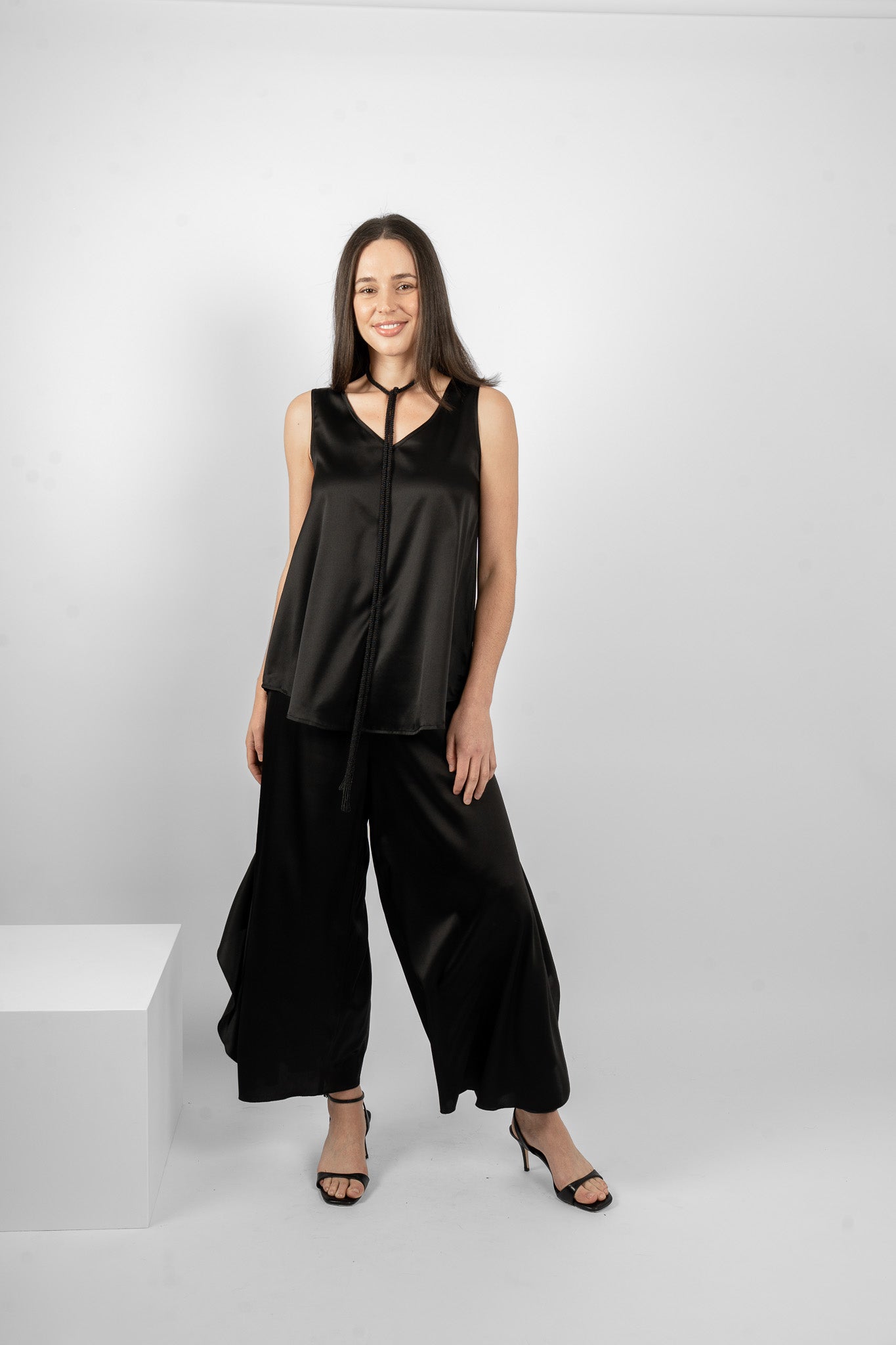 GILLIE TANK SILK/ELASTANE - BLACK