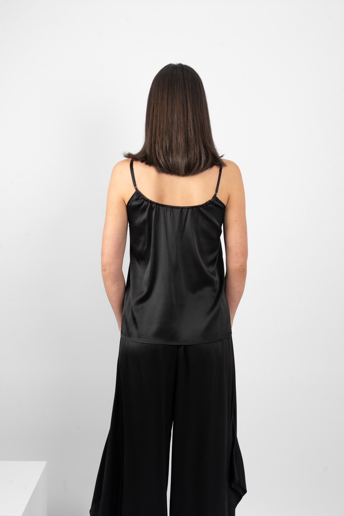 TAMBOURINE CAMI SILK/ELASTANE - BLACK
